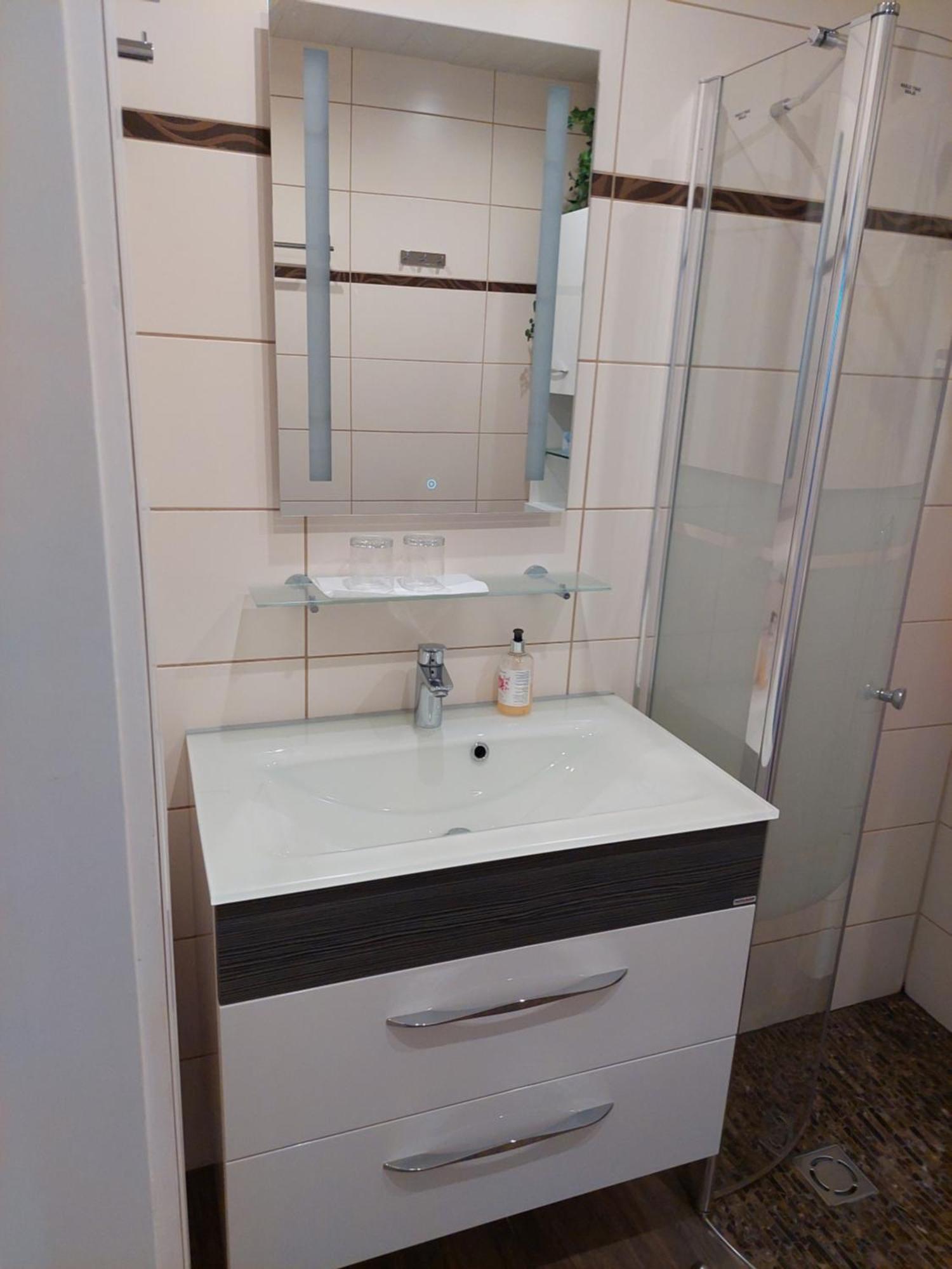 Wohnung Mit Charme In Pinsdorf Luaran gambar